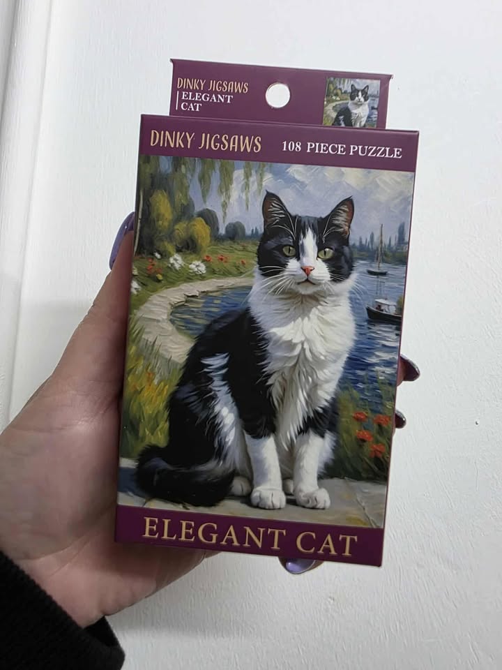 Dinky Jigsaws Elegant Cat