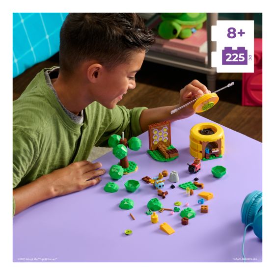 BLDR Adopt Me Medium Building Set