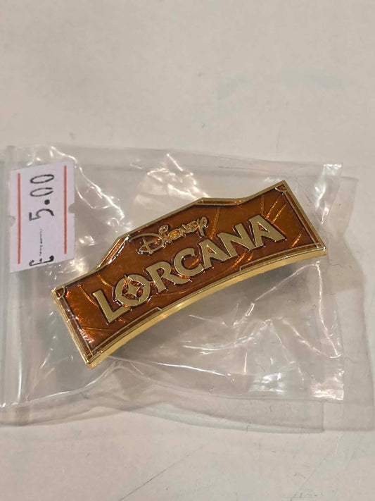 Lorcana TCG - League Pin for Shimmering Skies - Amber