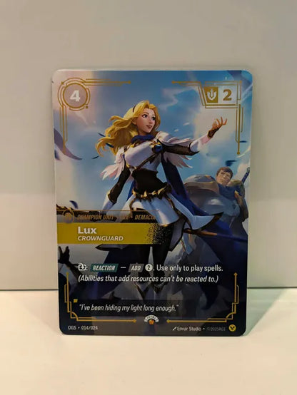Riftbound - Lux, Crownguard (OGS 014/024) [Foil Promo]