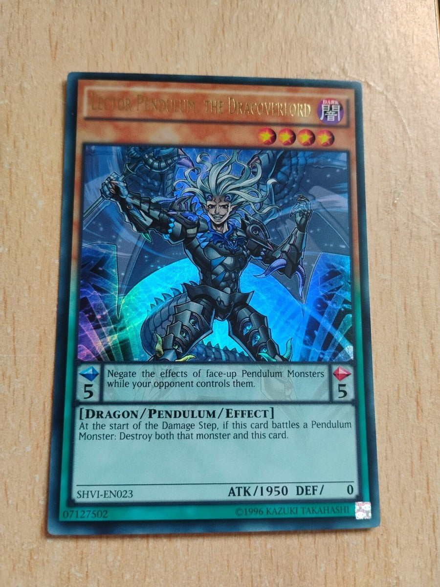 Yu-Gi-Oh! TCG Lector Pendulum, the Dracoverlord SHVI-EN023 (Unlimited Edition)