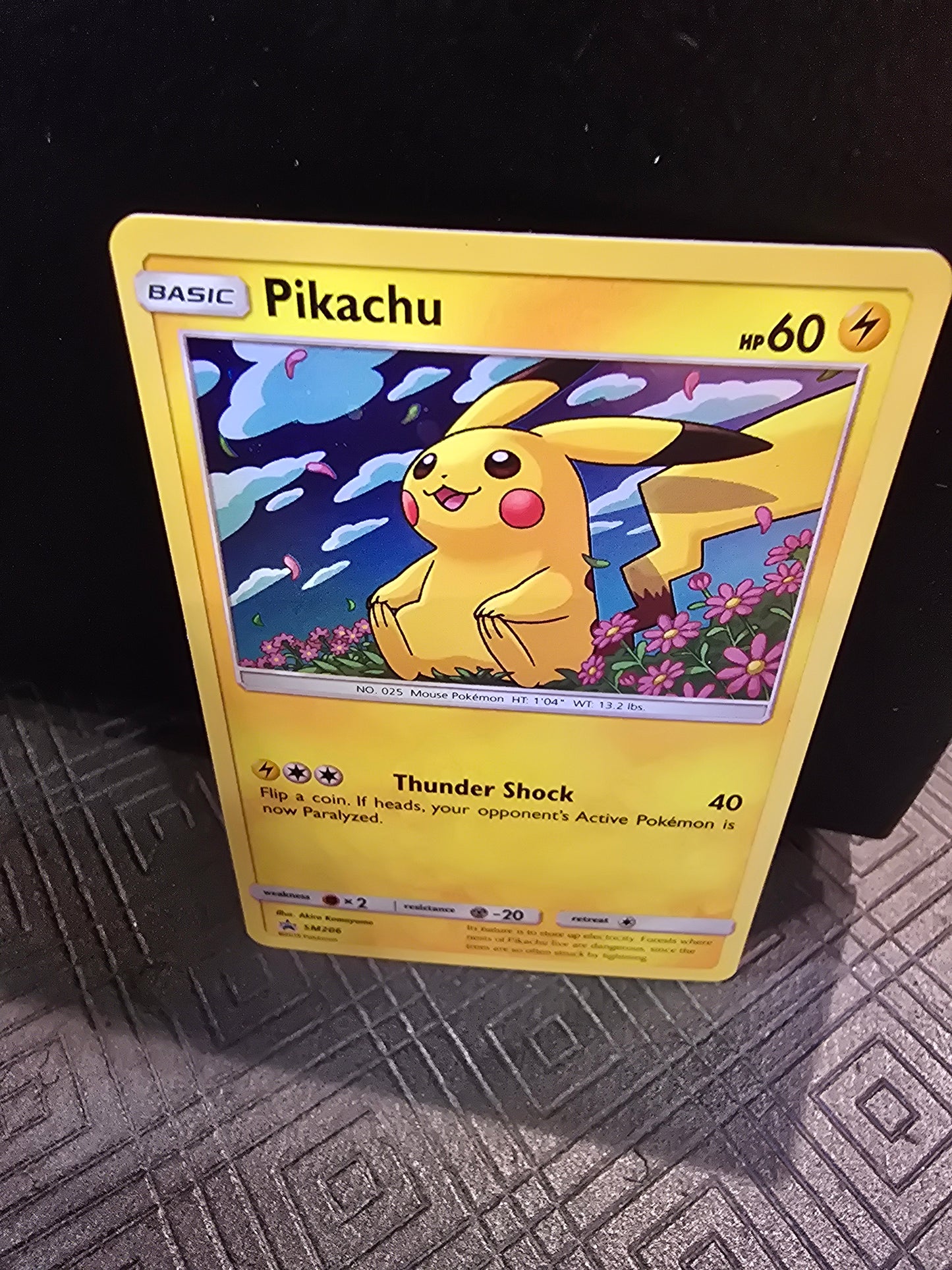 Pokemon TCG Pikachu (SM 206)